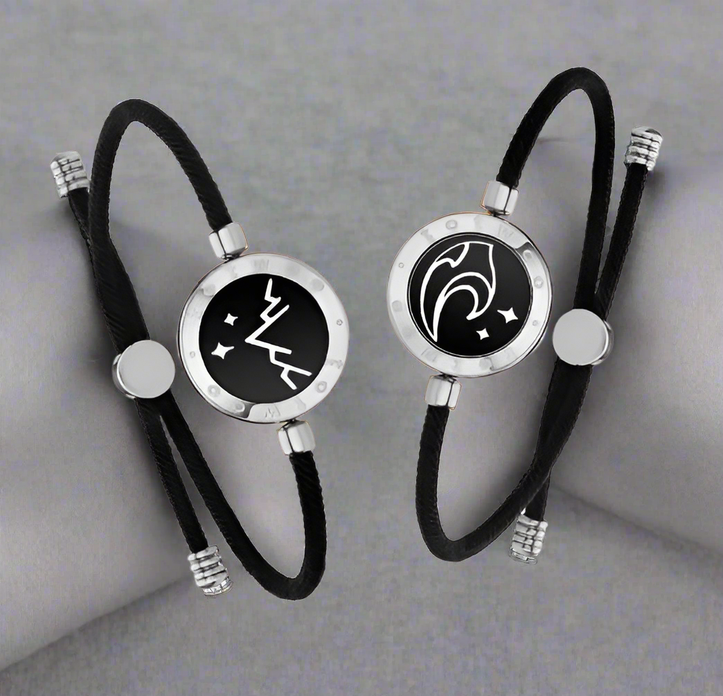 TOTWOO Long Distance Touch Bracelets for Couples in Pakistan, Light Up & Vibration Relationship Gifts for Lovers Smart Jewelry Love Bracelets